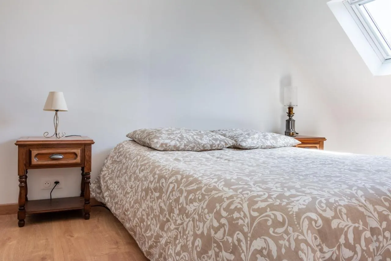 Villa Saléànou Plumieux 0*,  Francia